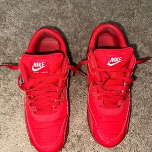 Men’s size 9 Air Max